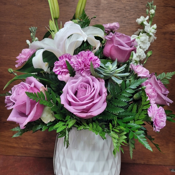 Meet your Posher, Linda - Picture 1 of 1